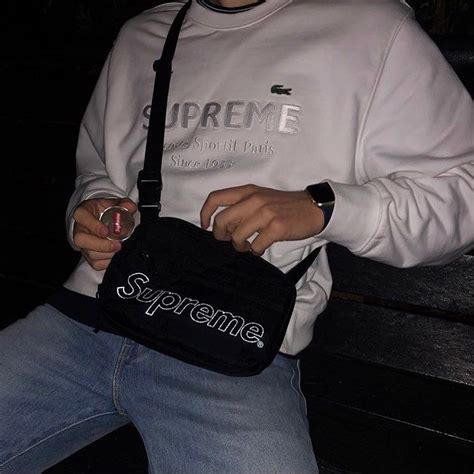 supreme shoulder bag outfit ideas